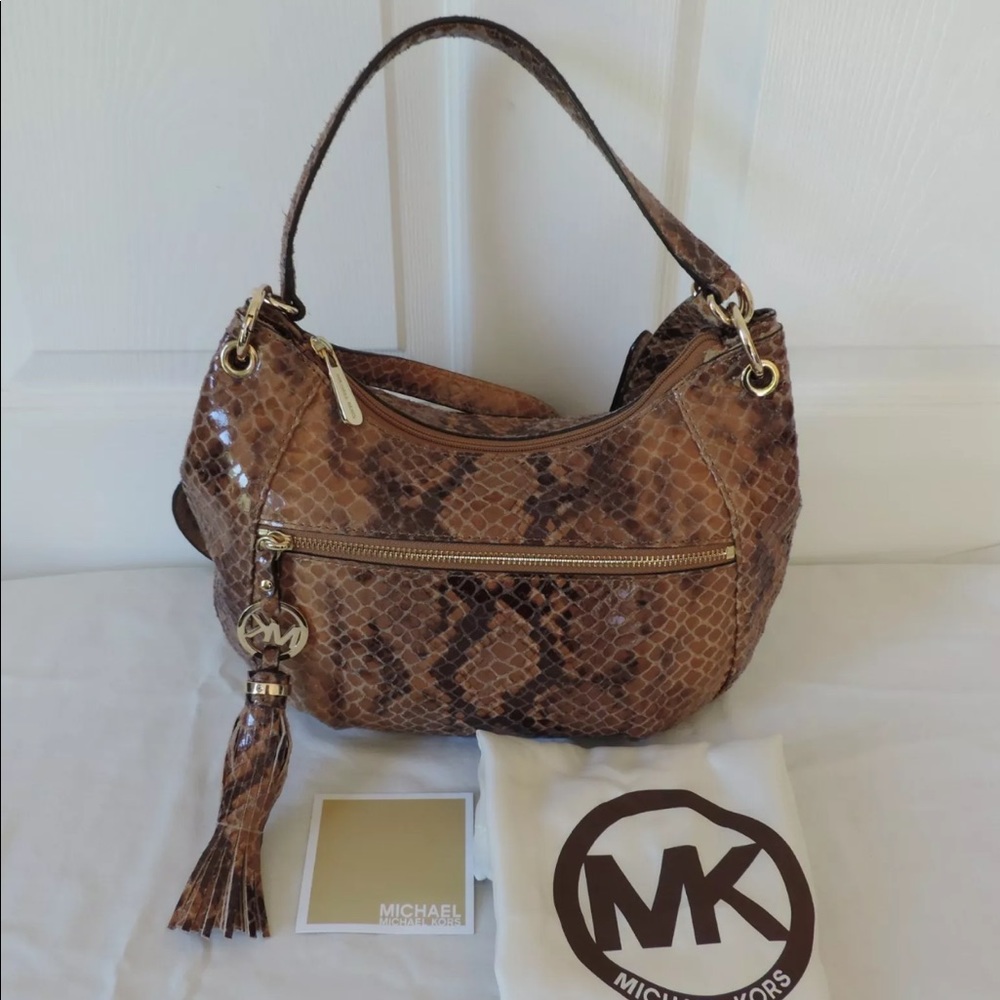 Mk purse